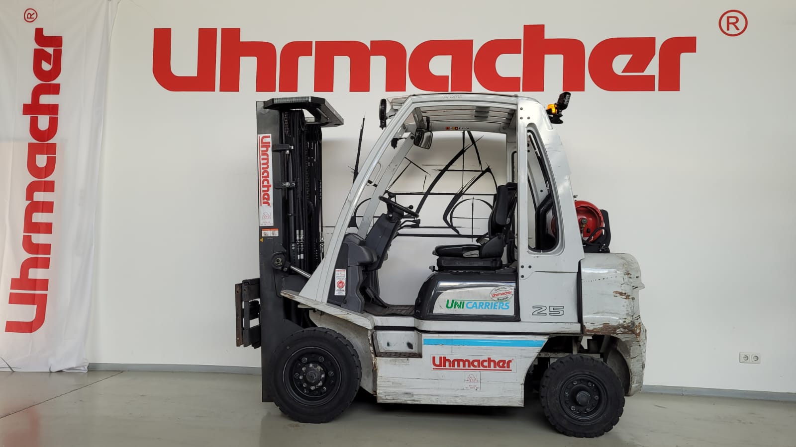 Nissan U1D2A25LQ