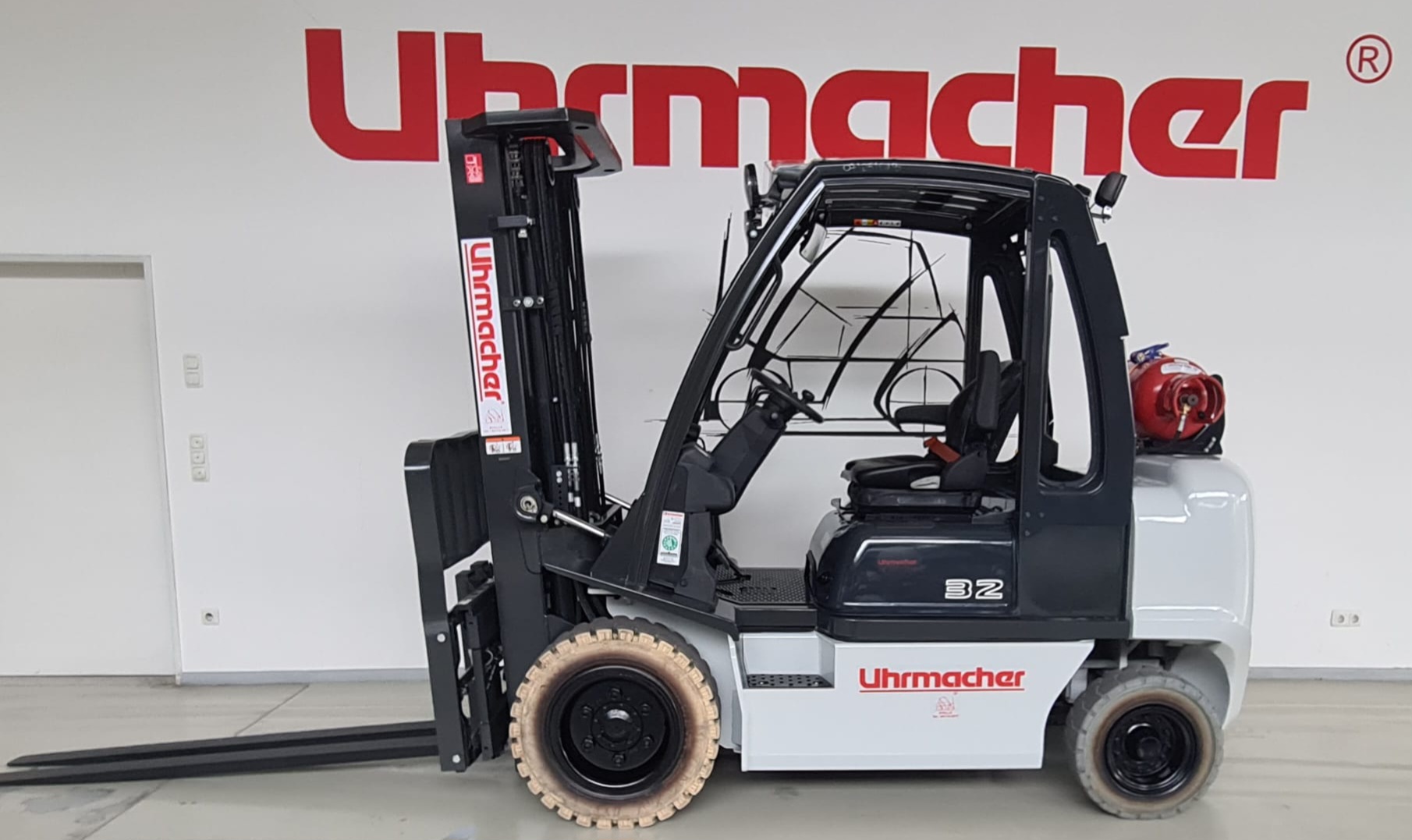 Nissan UG1D2A32LQ